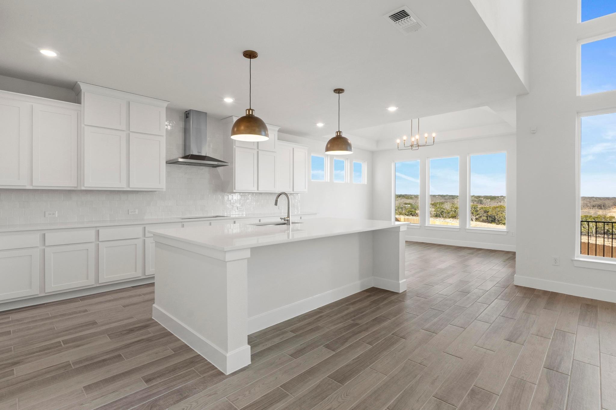 120 Rightfield Dr, Liberty Hill, TX 78642