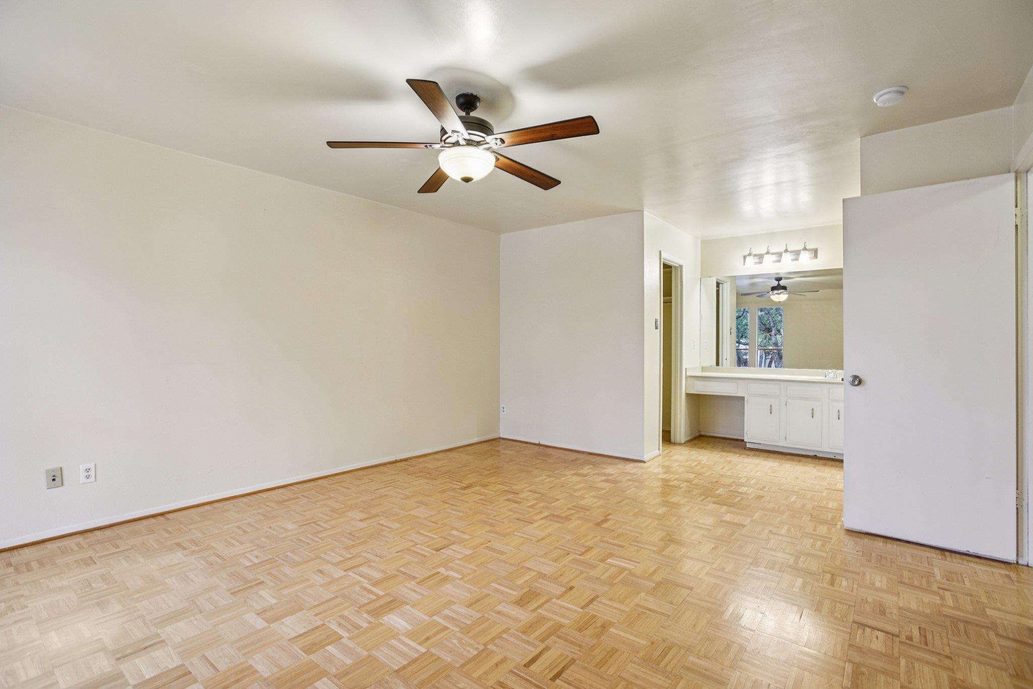 12019 Scribe Dr, Austin, TX 78759