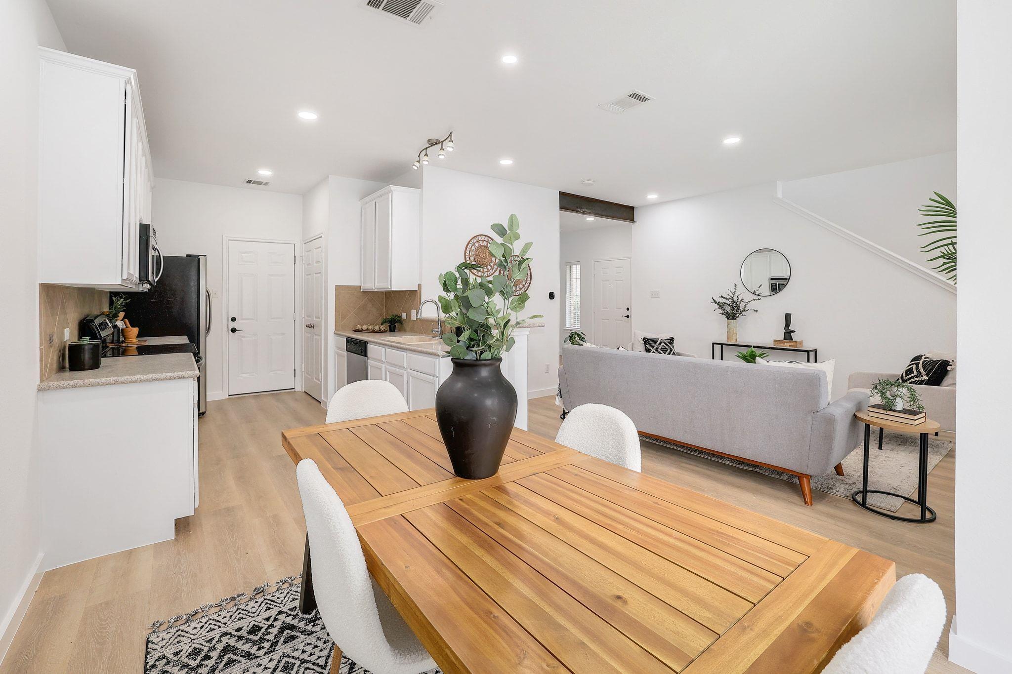 1900 Little Elm Trl # 75, Cedar Park, TX 78613