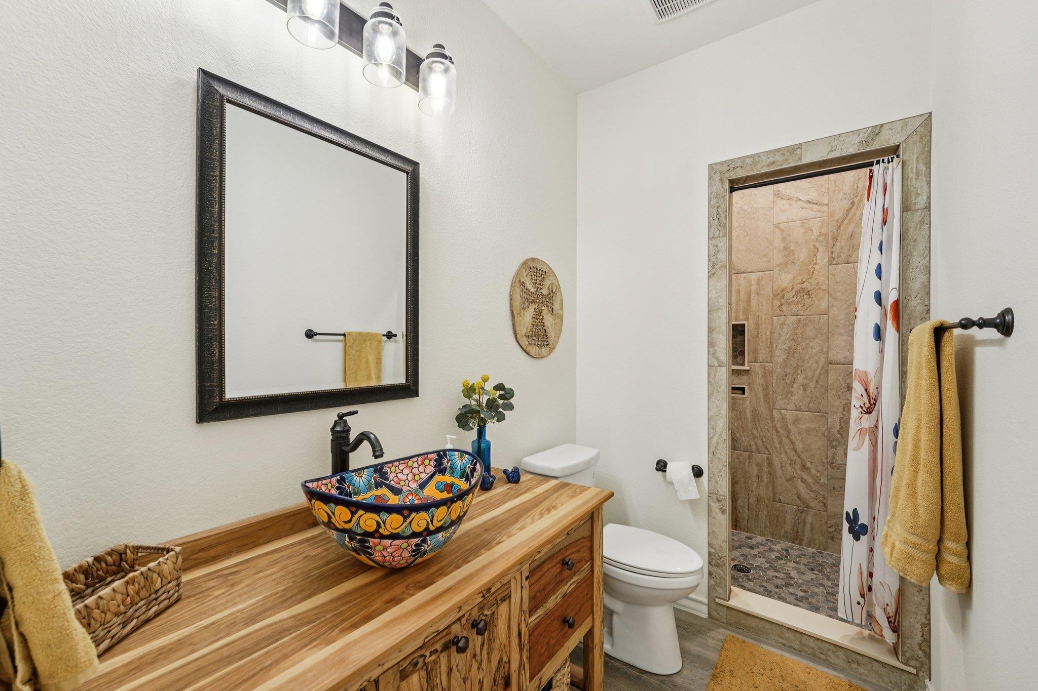 156 Three Creeks Dr, Bertram, TX 78605