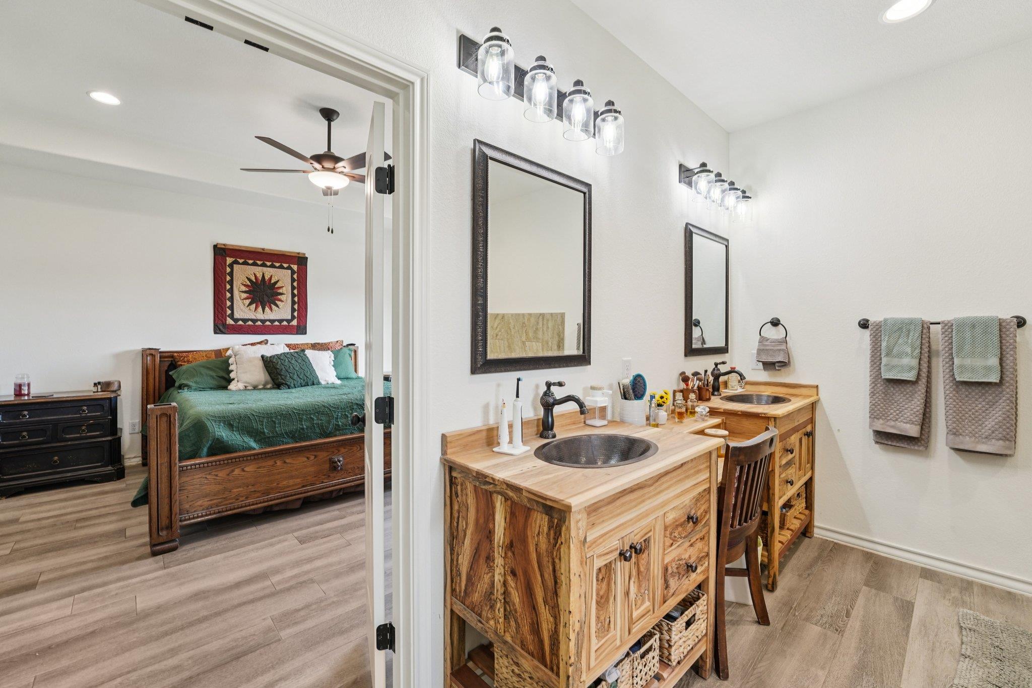 156 Three Creeks Dr, Bertram, TX 78605