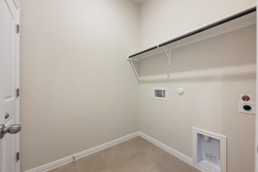 109 Knockout Rose Dr, San Marcos, TX 78666