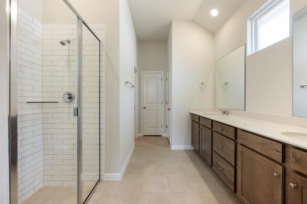 109 Knockout Rose Dr, San Marcos, TX 78666