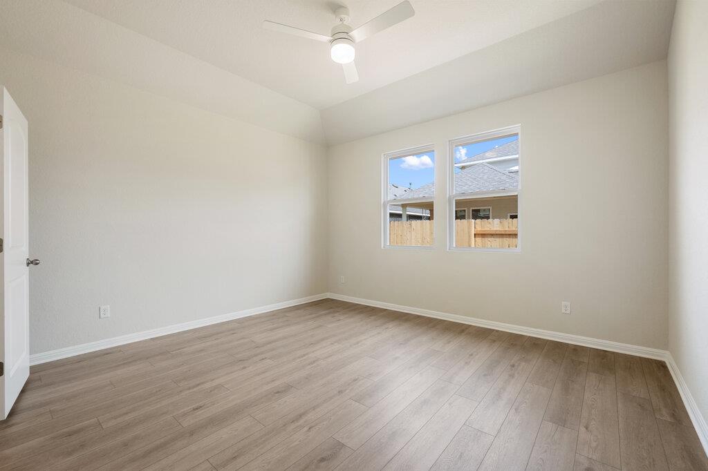 109 Knockout Rose Dr, San Marcos, TX 78666