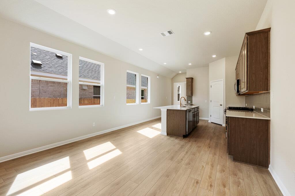 109 Knockout Rose Dr, San Marcos, TX 78666