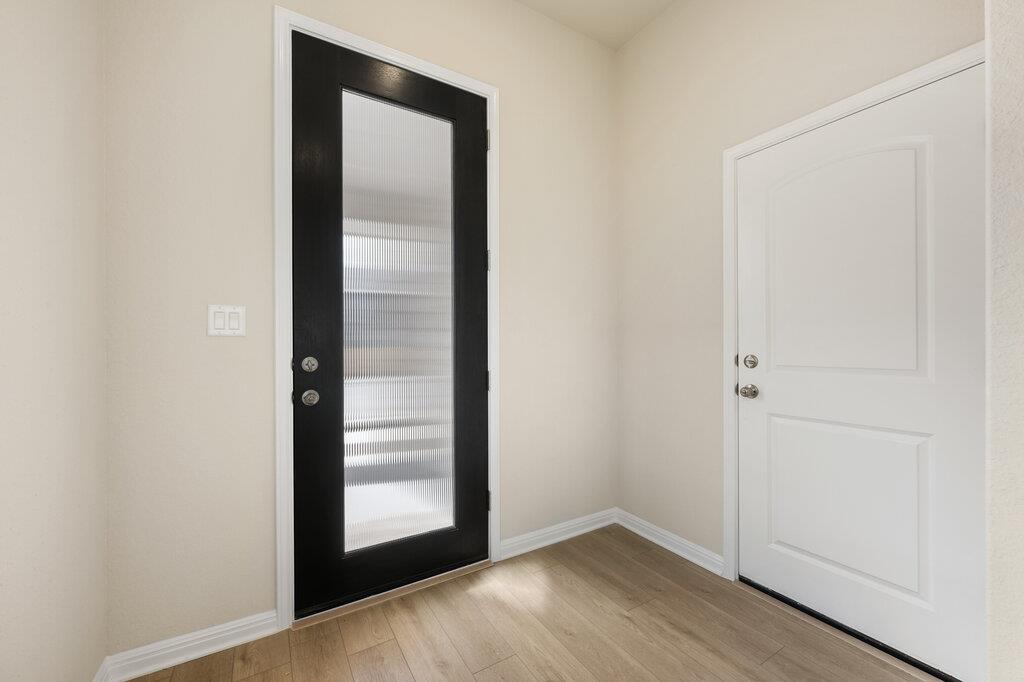 109 Knockout Rose Dr, San Marcos, TX 78666