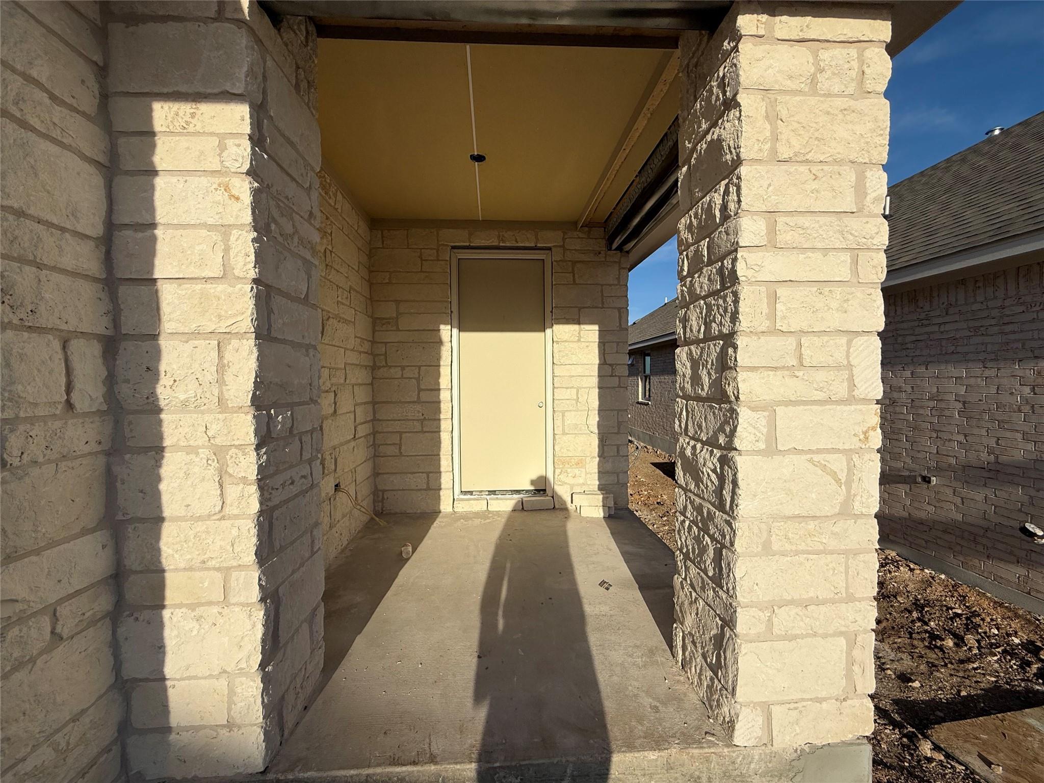 109 Knockout Rose Dr, San Marcos, TX 78666