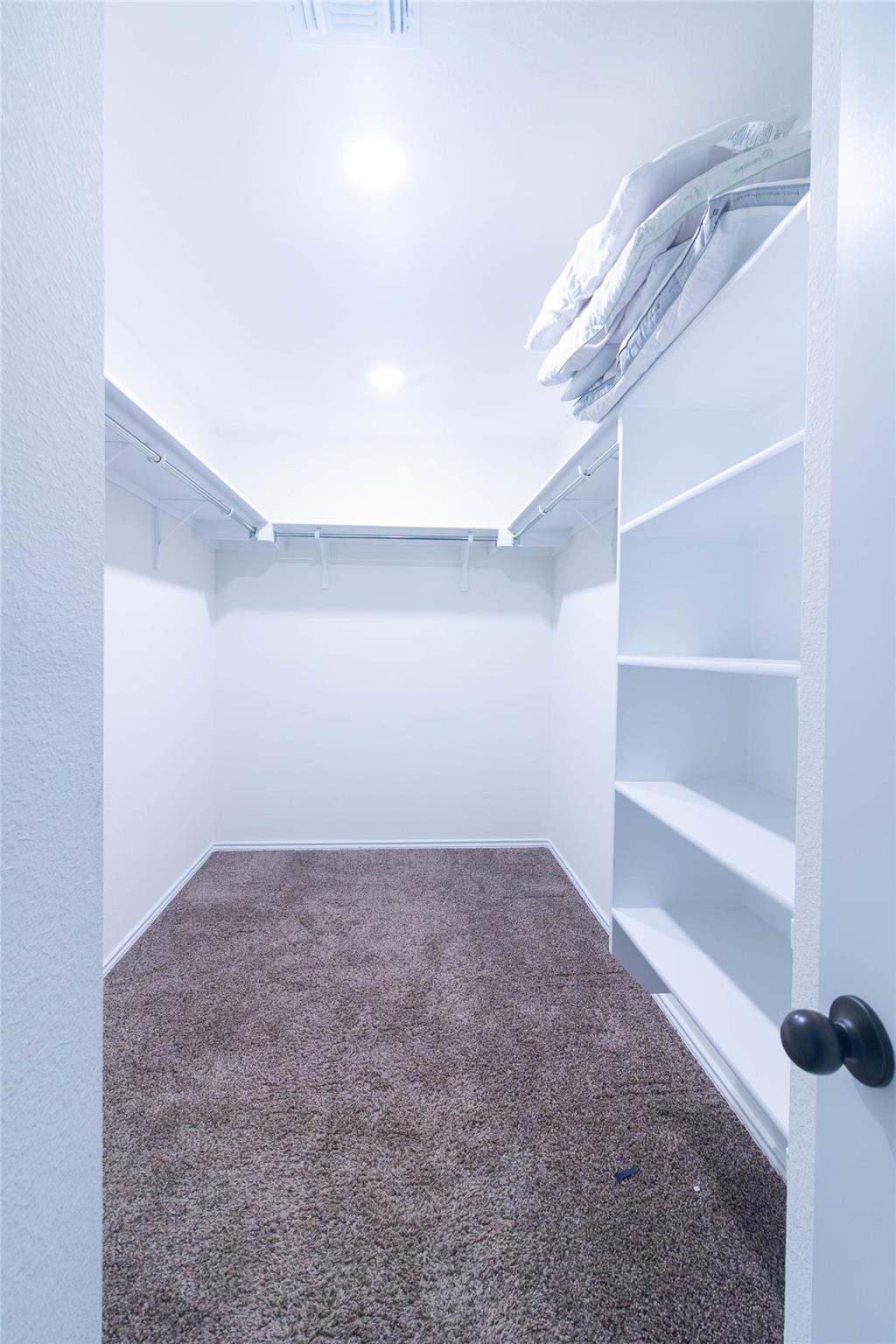 1131 Aronia Ln, Georgetown, TX 78626