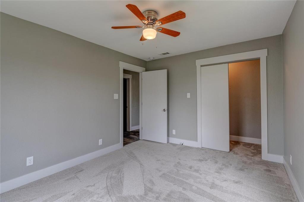 623 N Main St, Rockdale, TX 76567