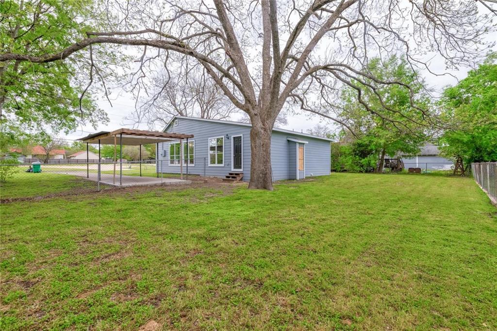 623 N Main St, Rockdale, TX 76567