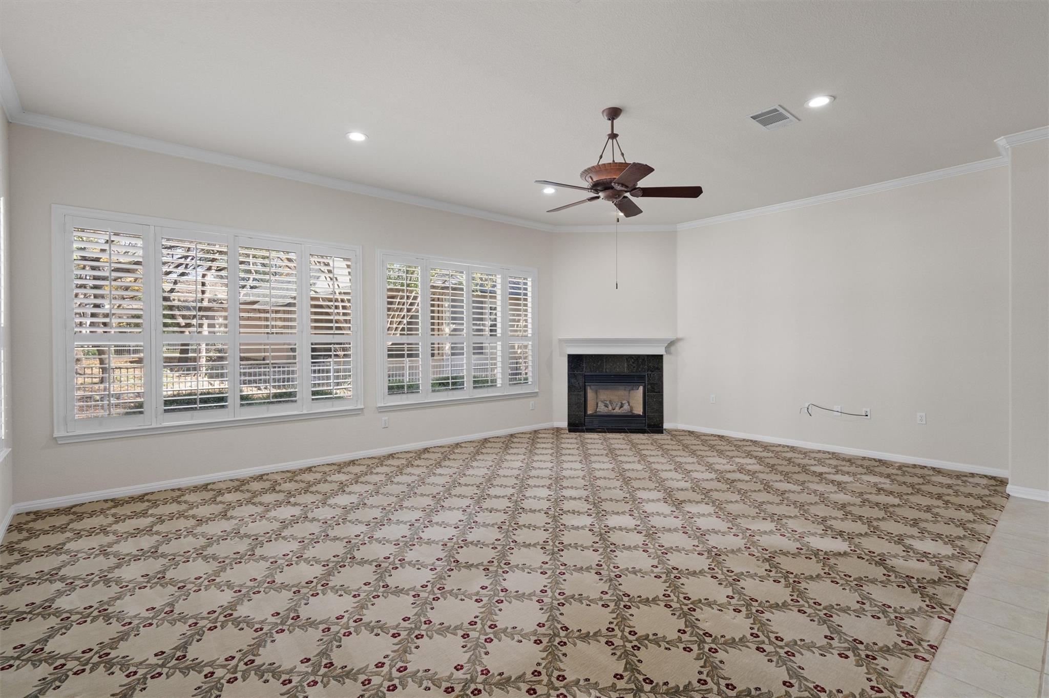 102 Branding Iron Cv, Georgetown, TX 78633