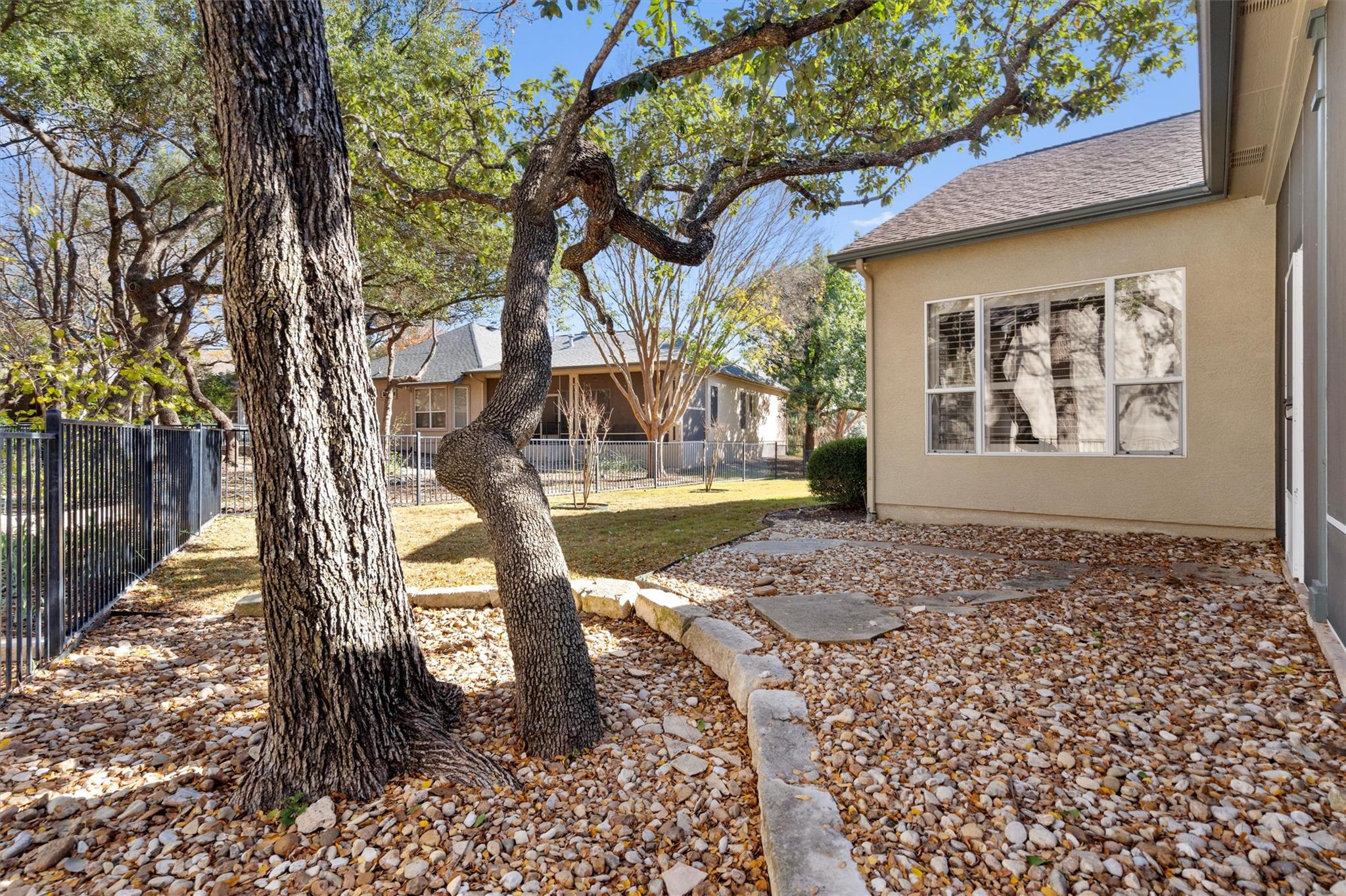 102 Branding Iron Cv, Georgetown, TX 78633