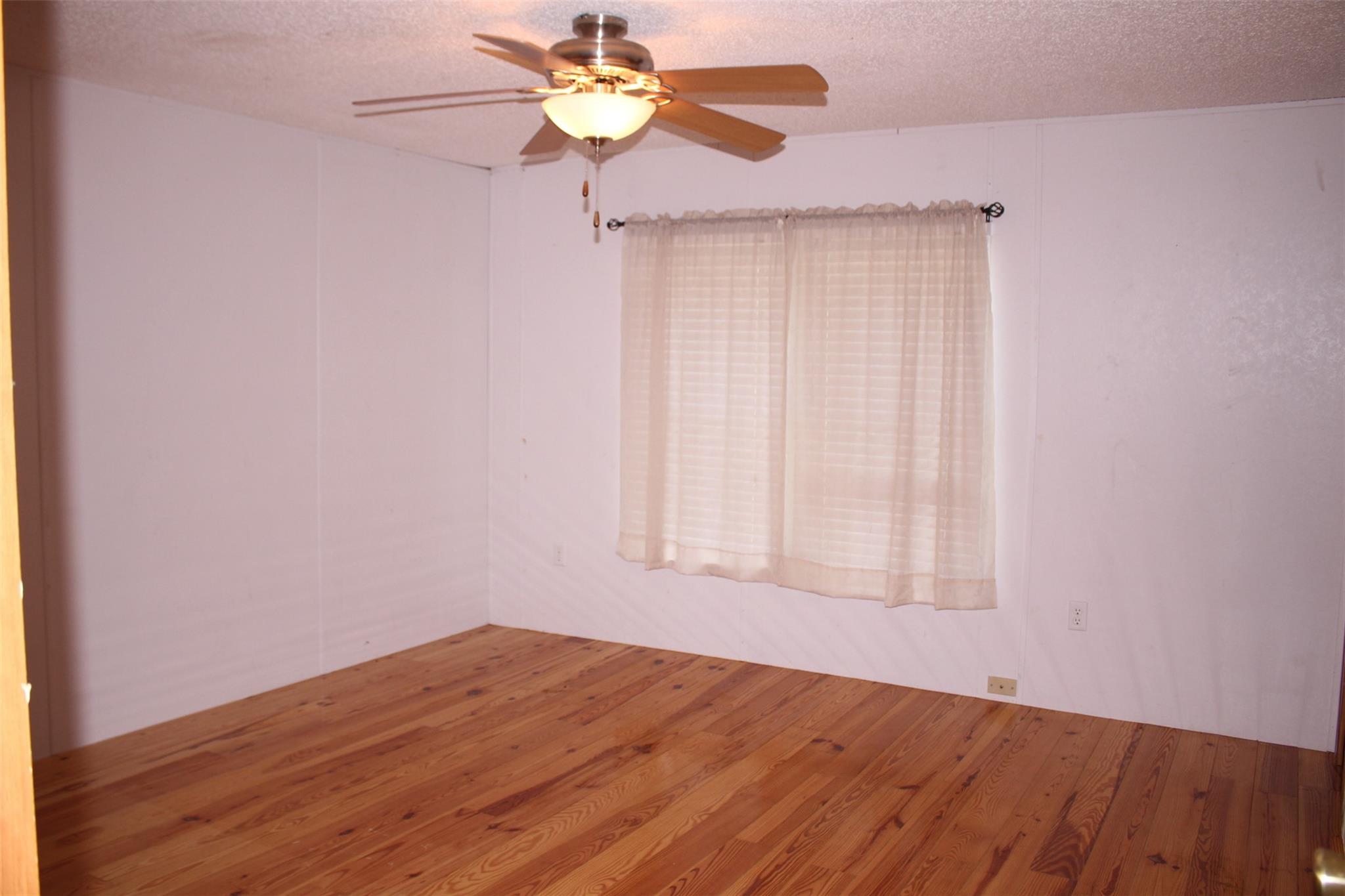 161 Greenfields Dr, Bastrop, TX 78602