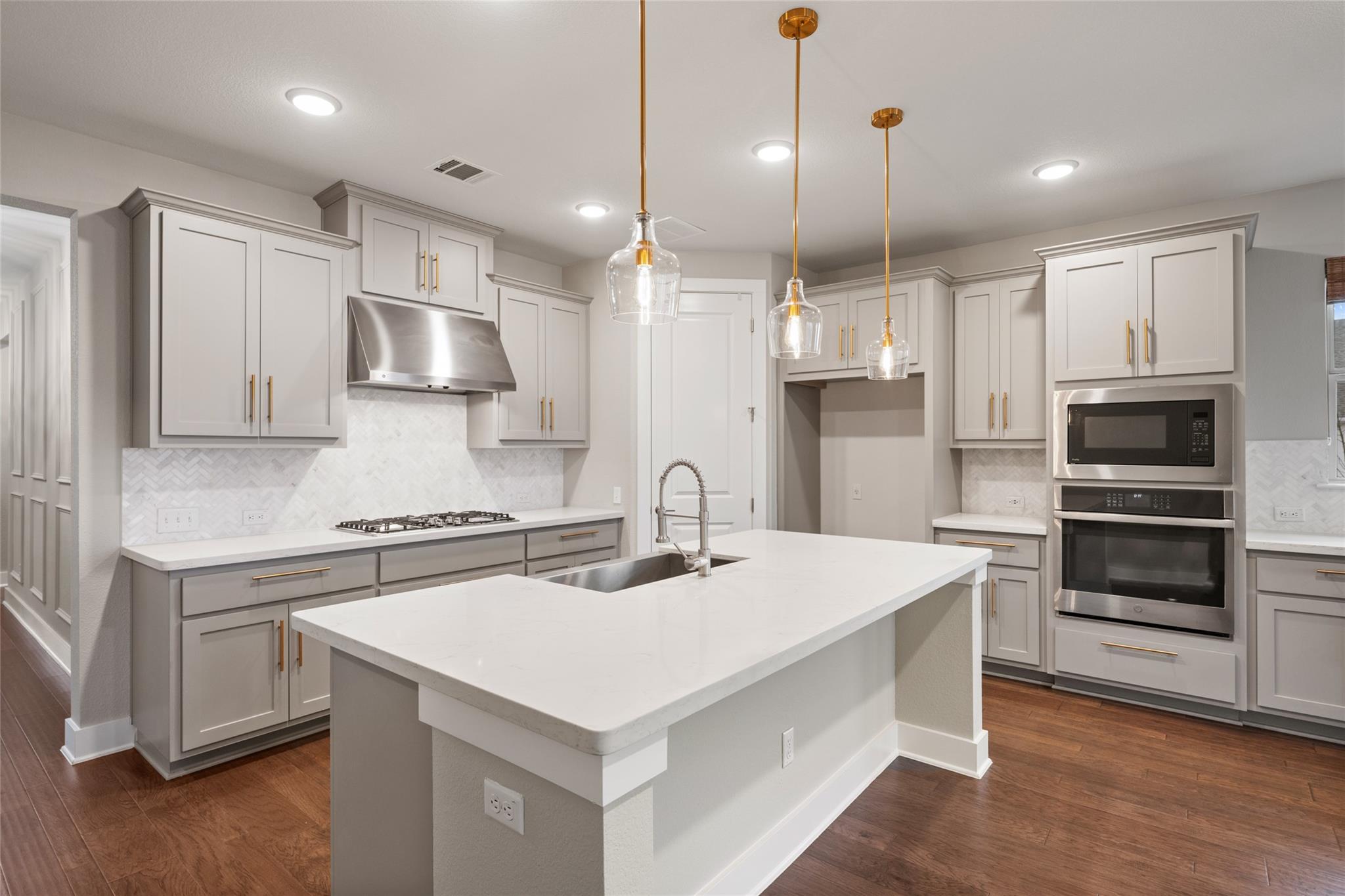 4437 Lucabella Ln, Leander, TX 78641