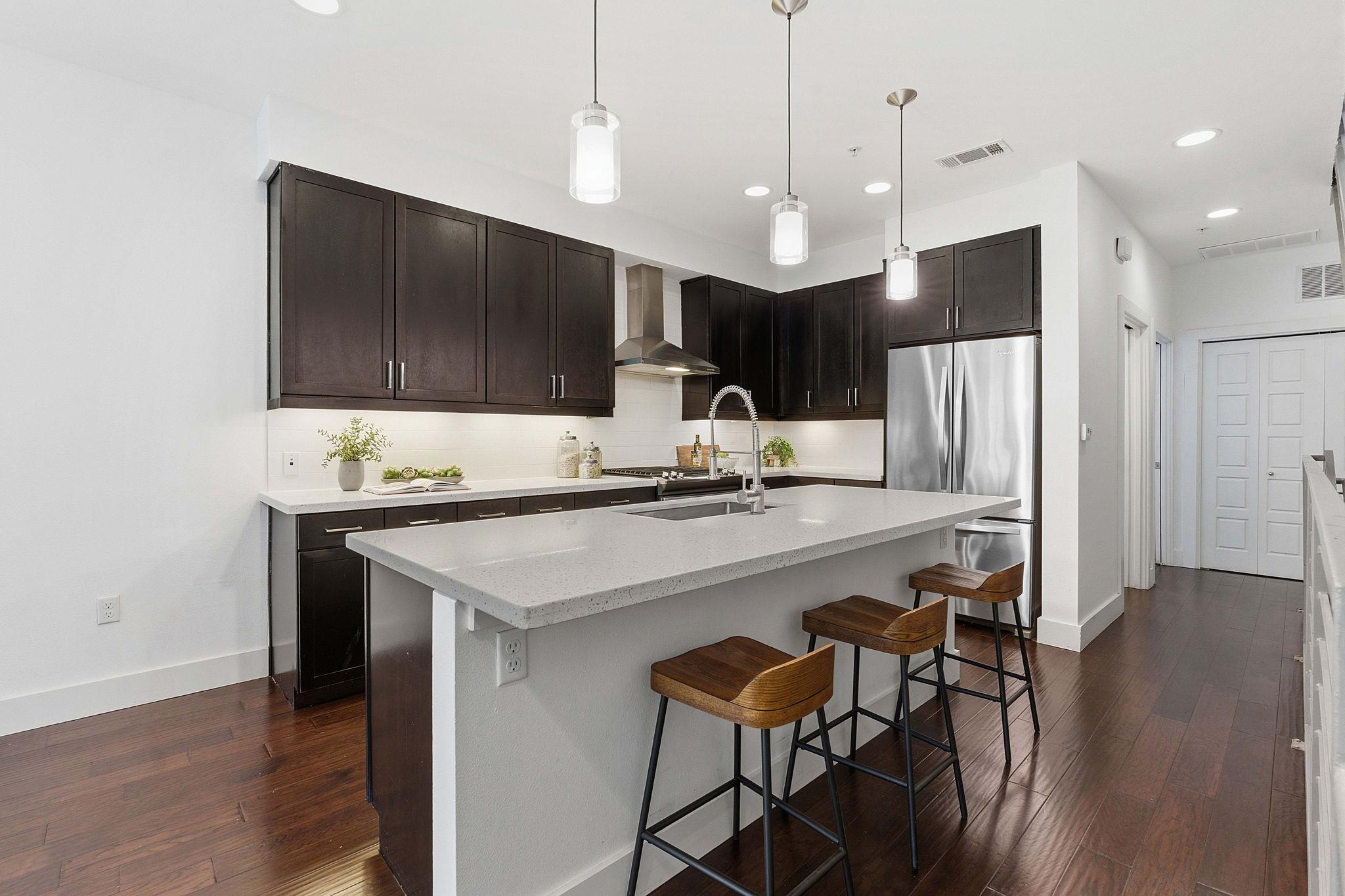 2002 Glen Allen St # 104, Austin, TX 78704