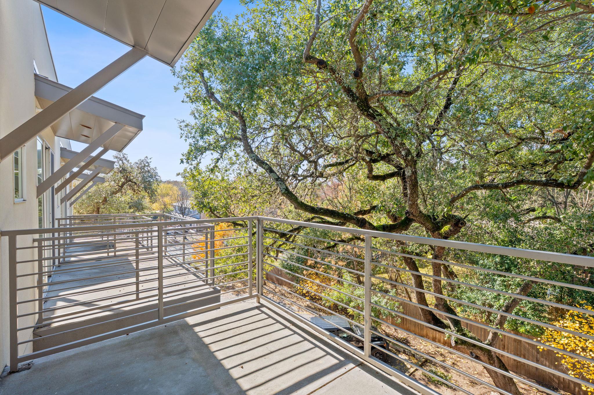 2002 Glen Allen St # 104, Austin, TX 78704