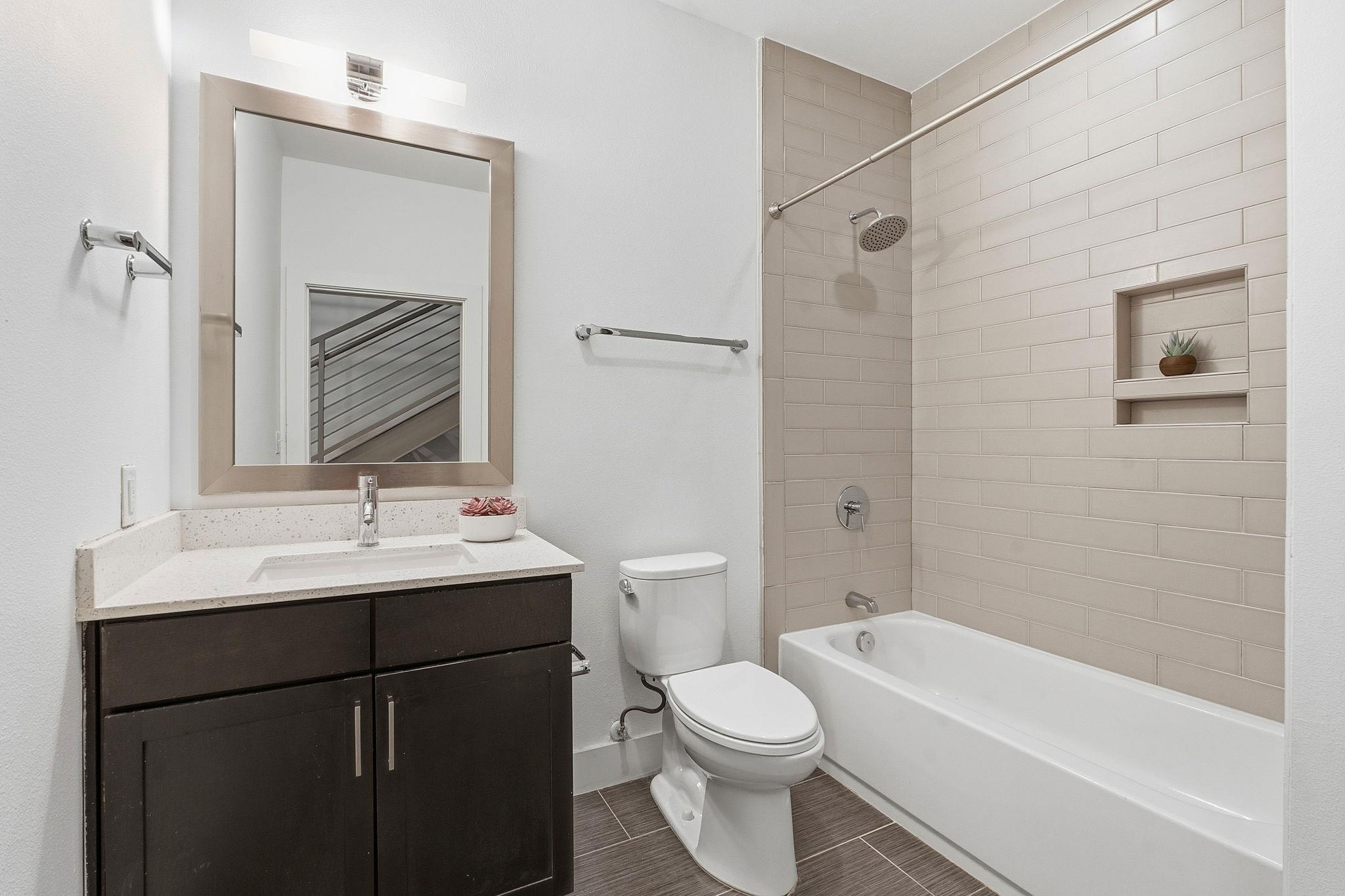 2002 Glen Allen St # 104, Austin, TX 78704