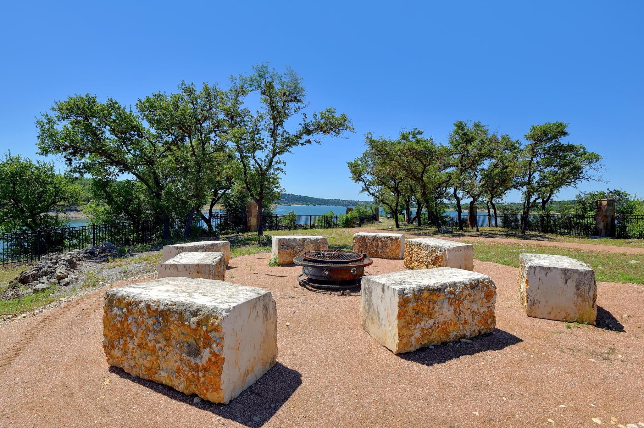 8119 Prairie Rye Dr, Lago Vista, TX 78645