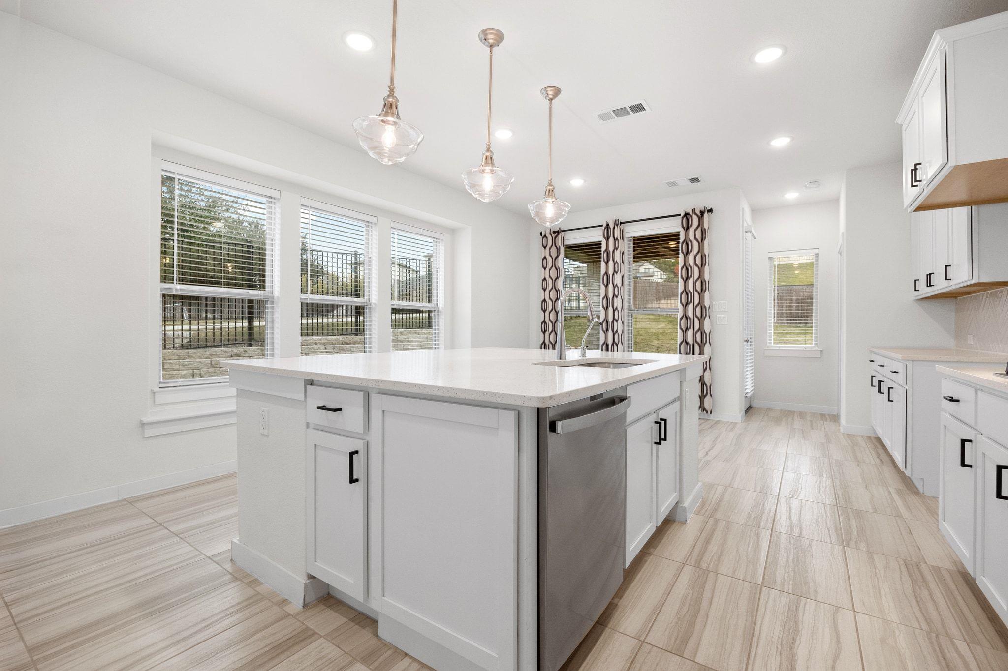 8119 Prairie Rye Dr, Lago Vista, TX 78645