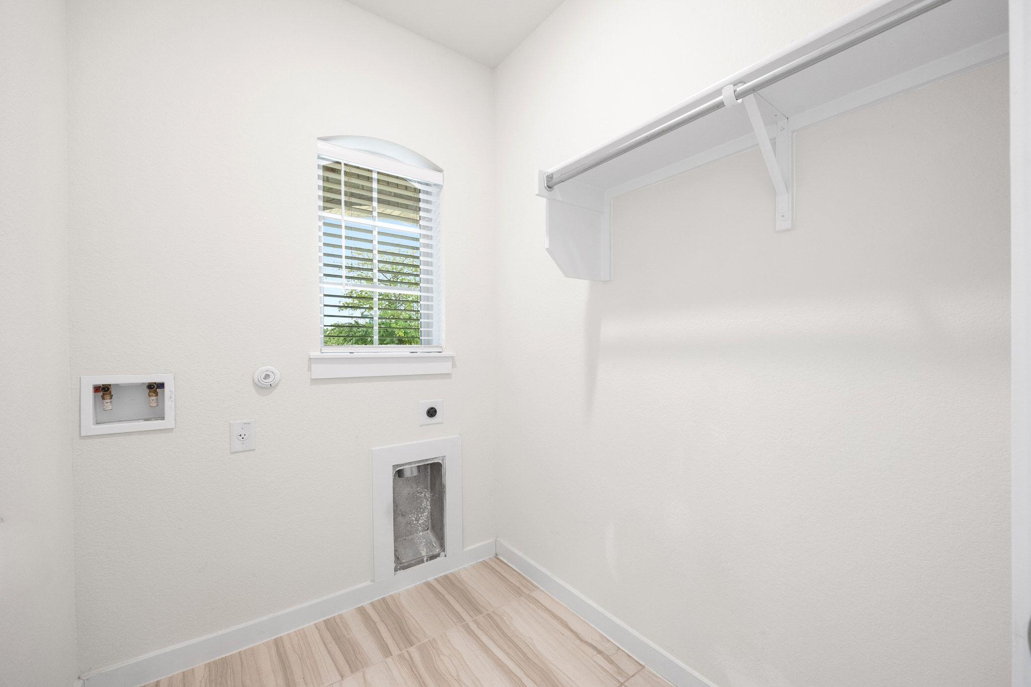 8119 Prairie Rye Dr, Lago Vista, TX 78645