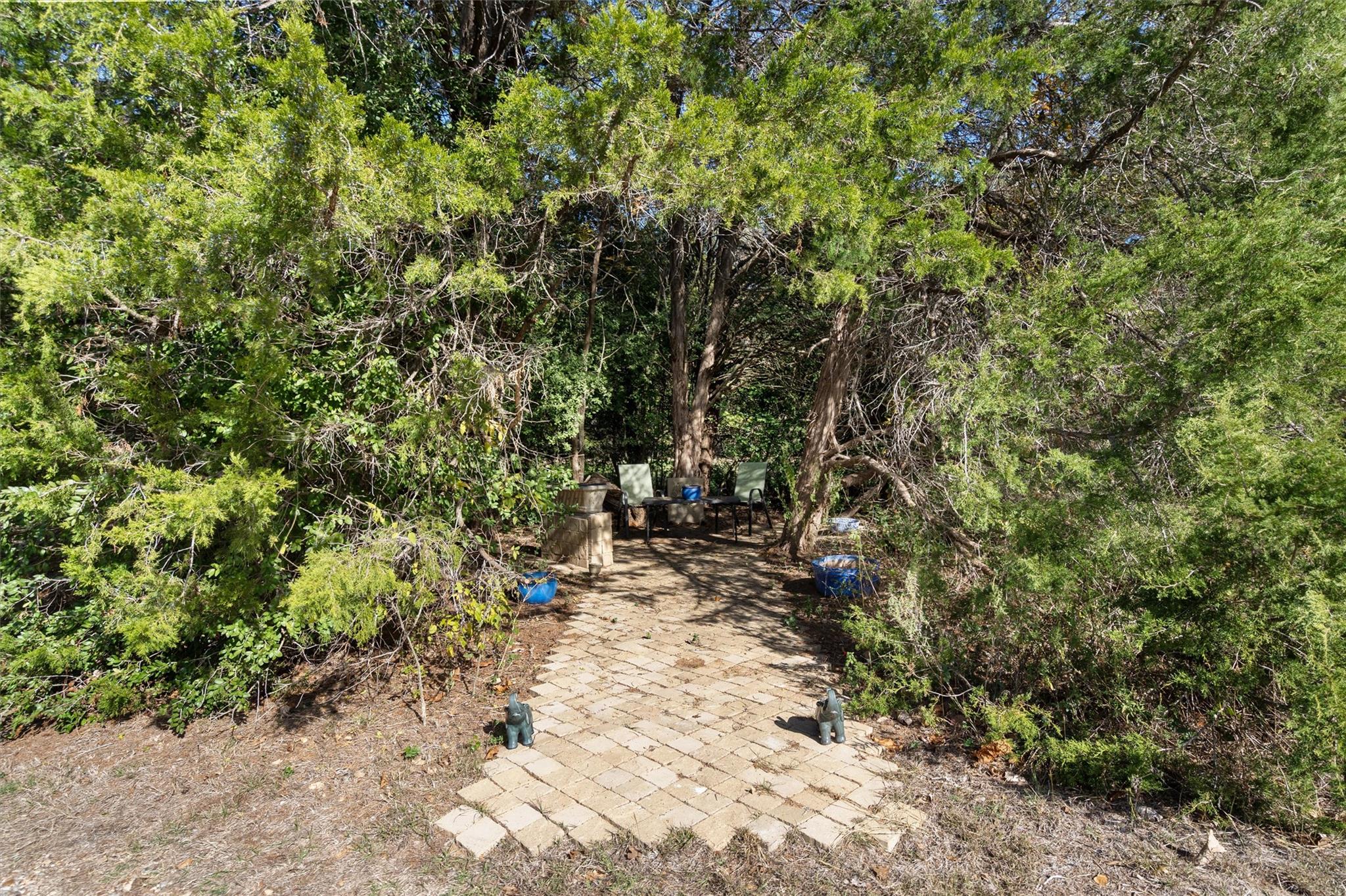 4992 Fm 1624, Lexington, TX 78947