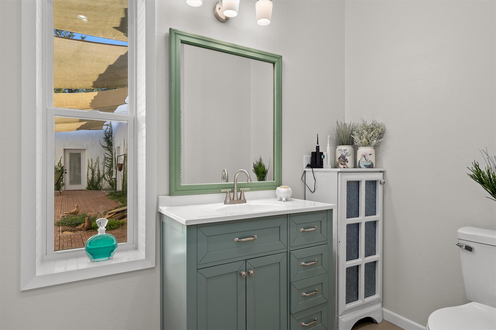 4992 Fm 1624, Lexington, TX 78947