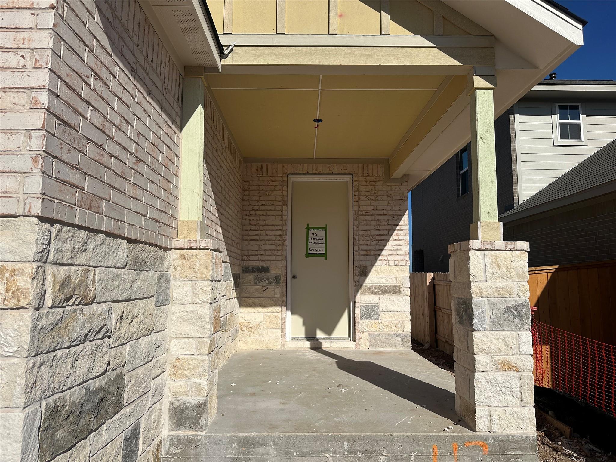 113 Knockout Rose Dr, San Marcos, TX 78666