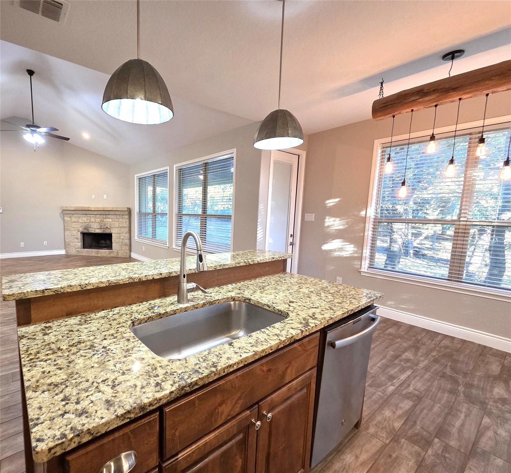 131 Flint Cir, Canyon Lake, TX 78133