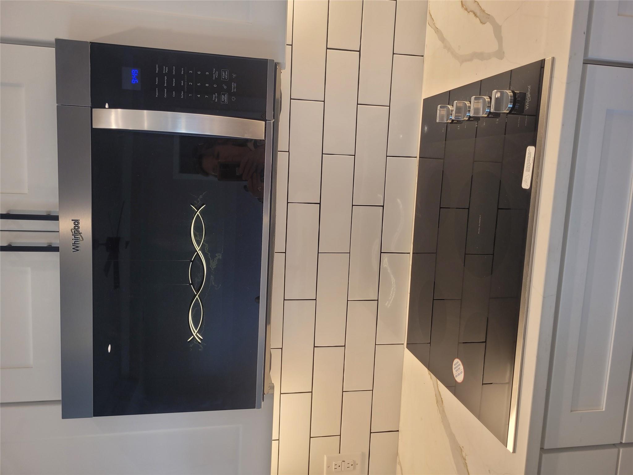 185 Nuuanu Ln, Bastrop, TX 78602