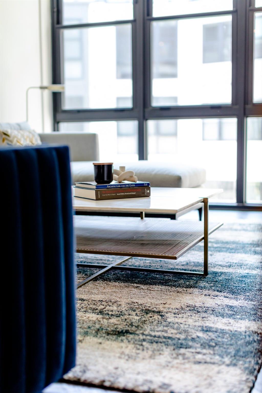 800 Embassy Dr # 411, Austin, TX 78702