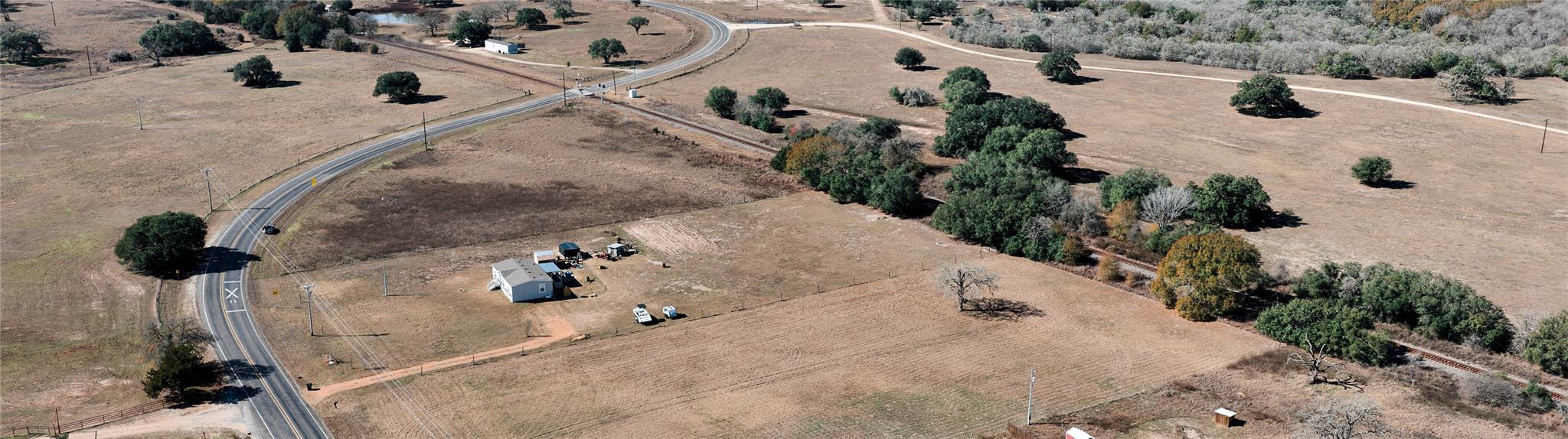 2506 FM 154, Muldoon, TX 78949