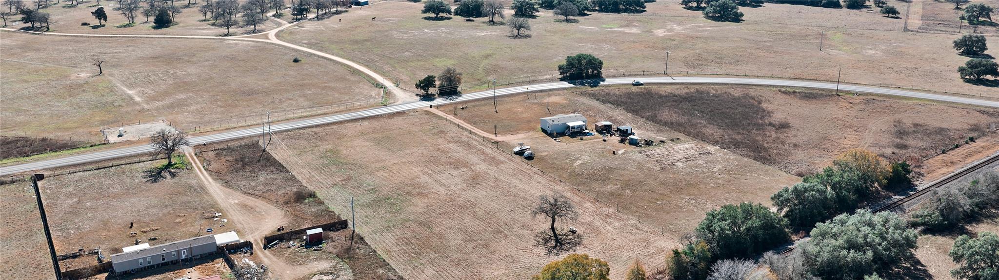 2506 FM 154, Muldoon, TX 78949