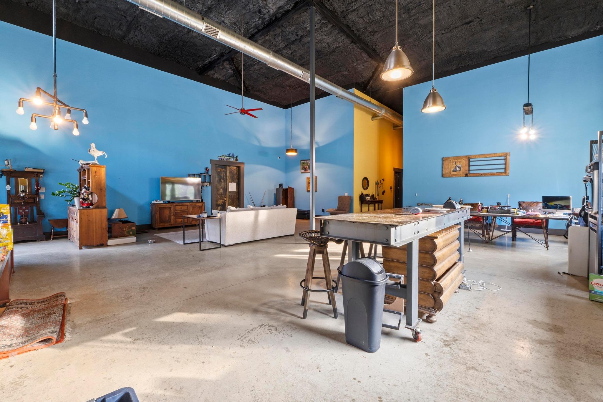 12302 Bethel Church Rd, Manchaca, TX 78652