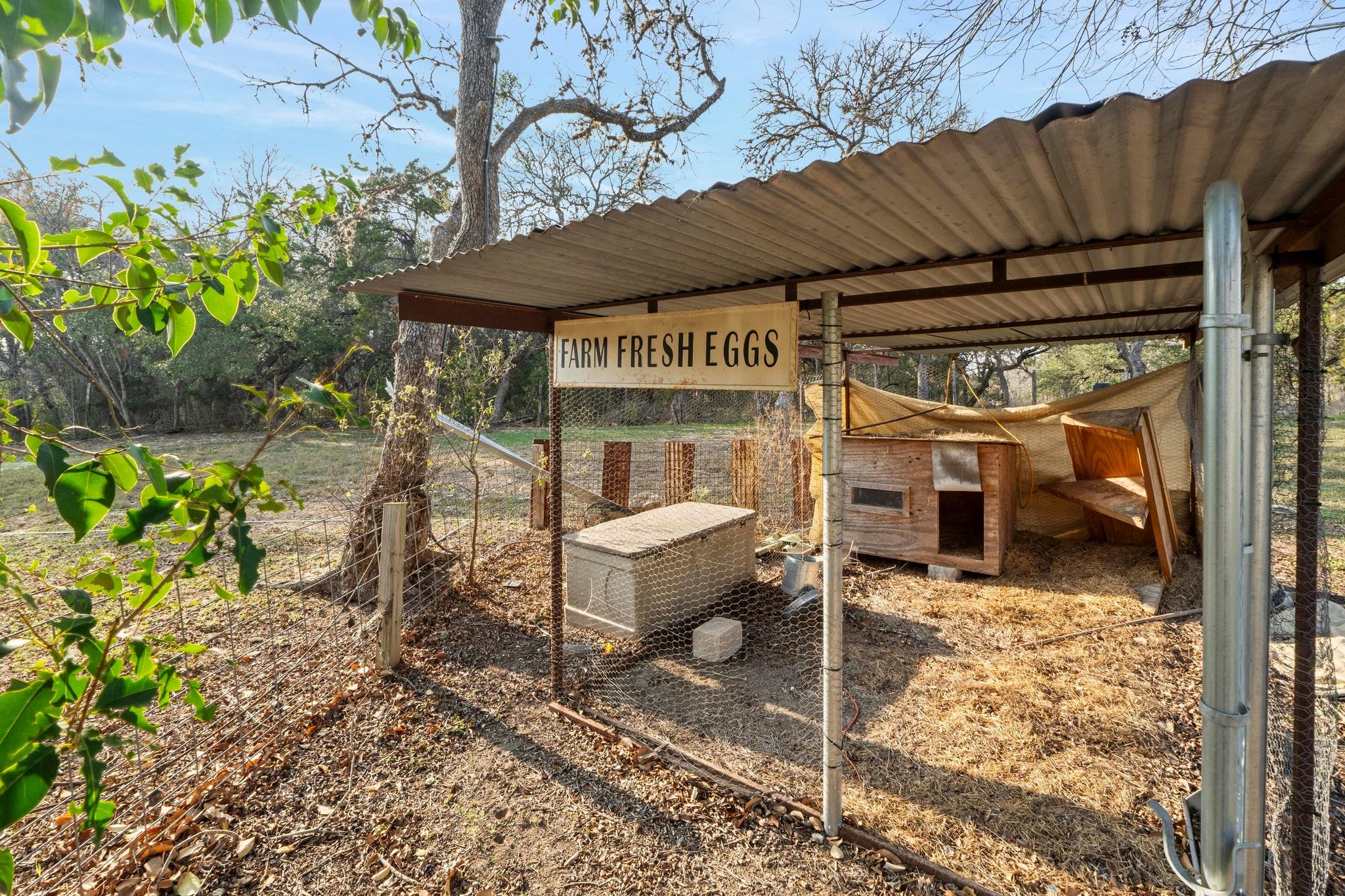 12302 Bethel Church Rd, Manchaca, TX 78652