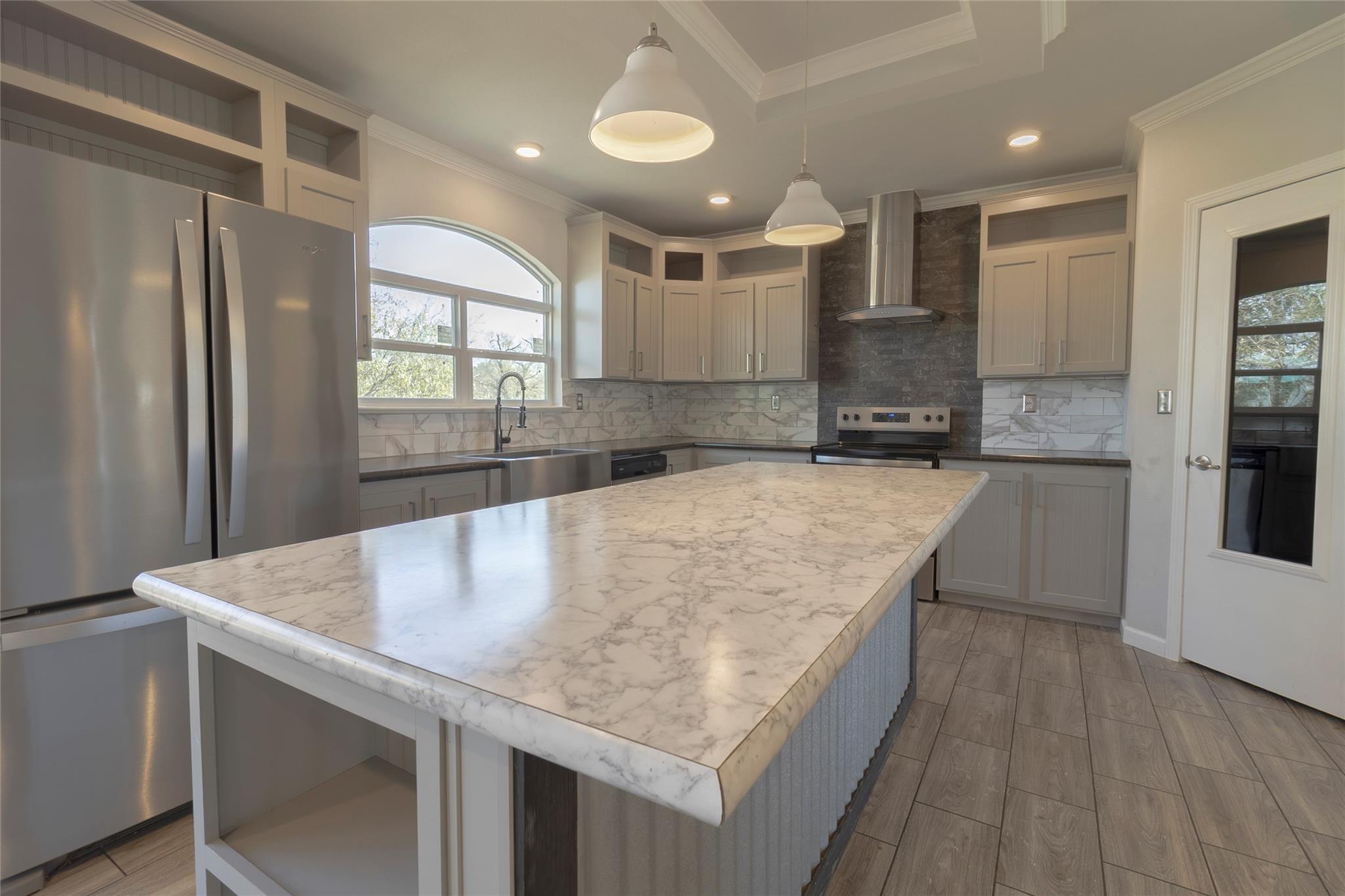 425 High View Ranch Dr, Cedar Creek, TX 78612