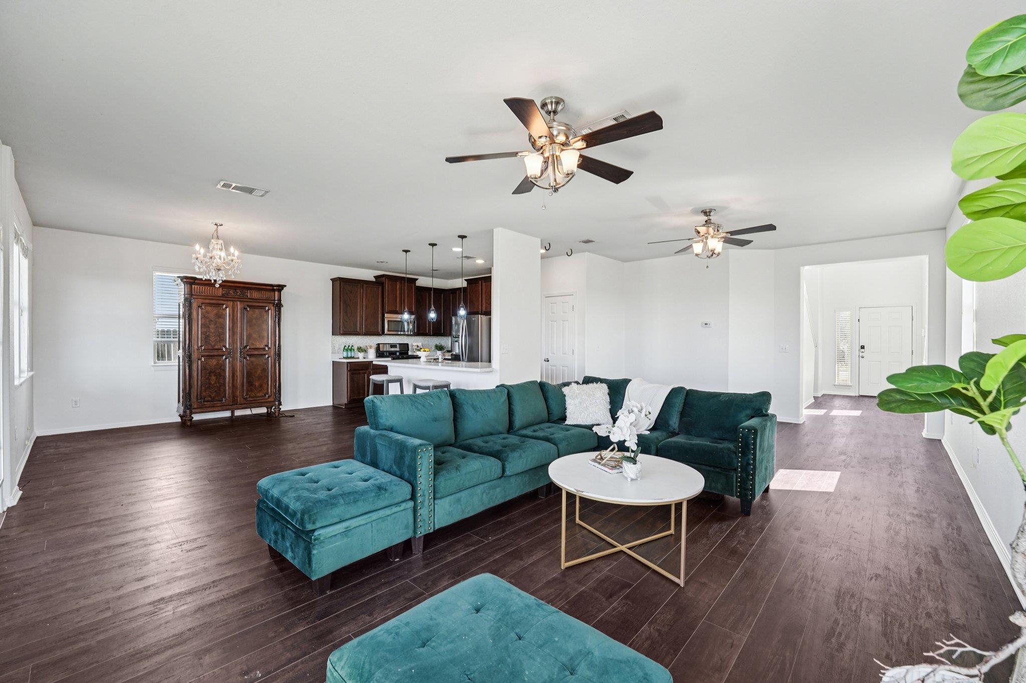 288 Triumph Rd, Buda, TX 78610