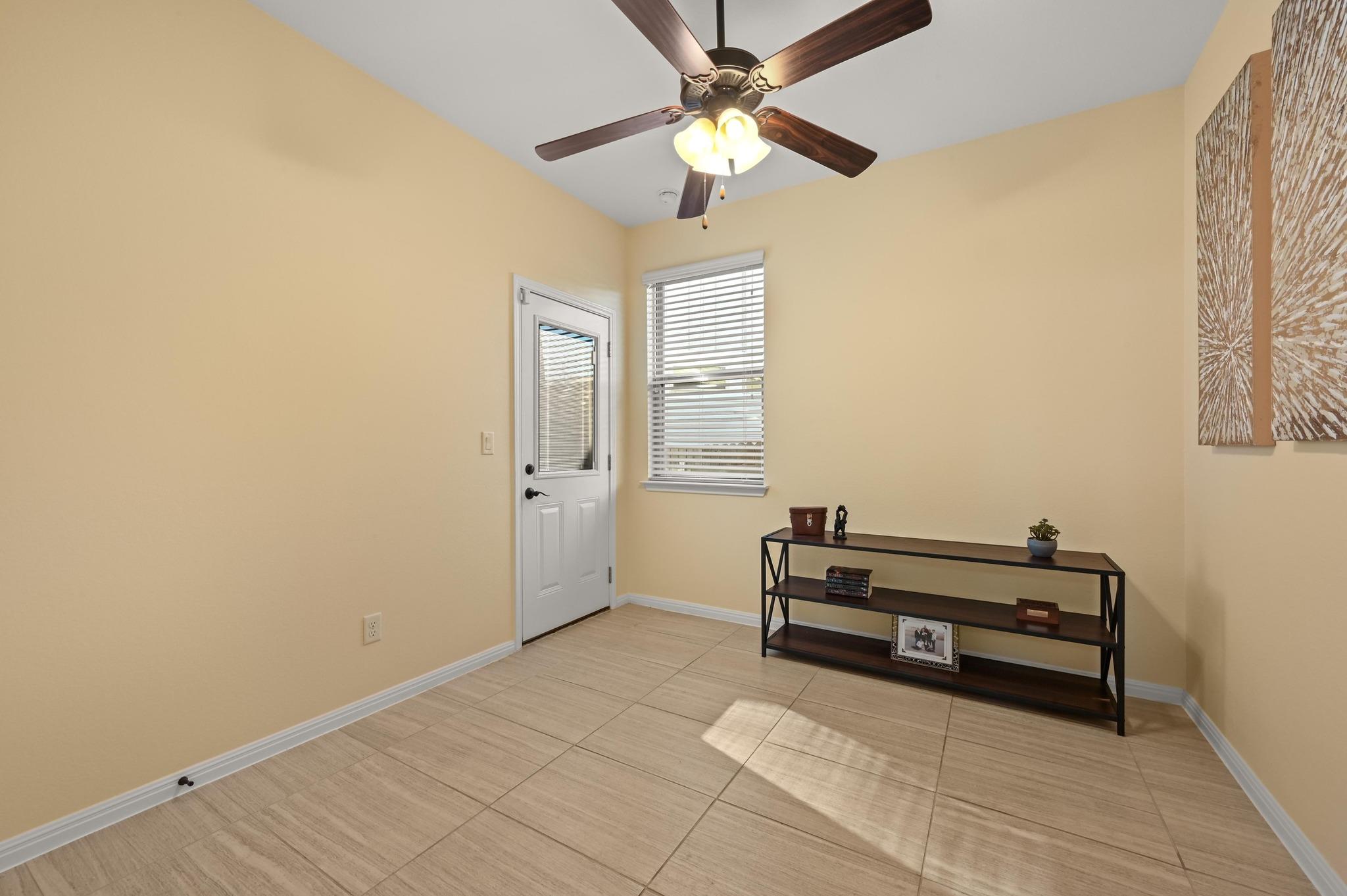 9515 Tanager Way, Austin, TX 78748