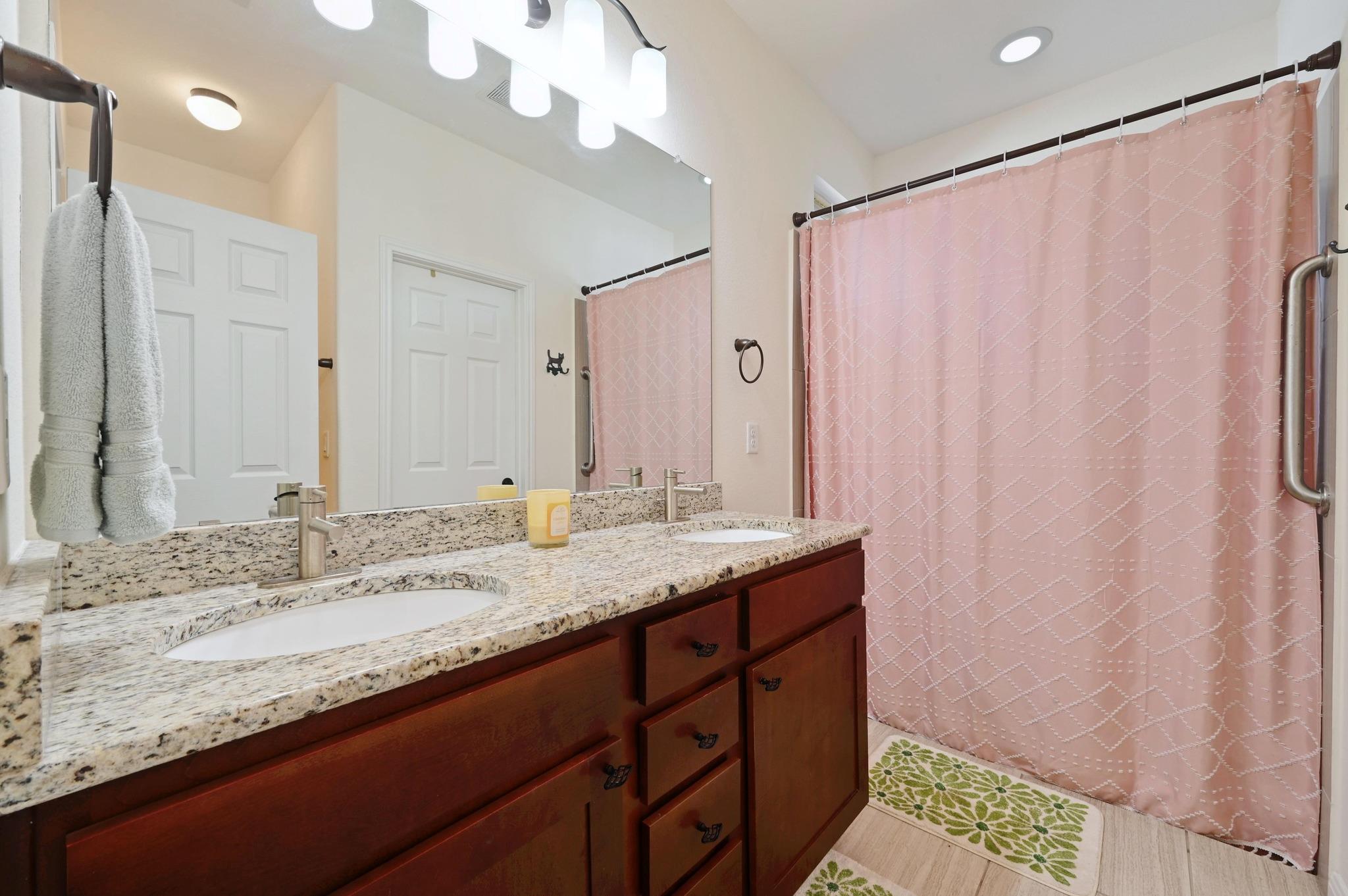 9515 Tanager Way, Austin, TX 78748