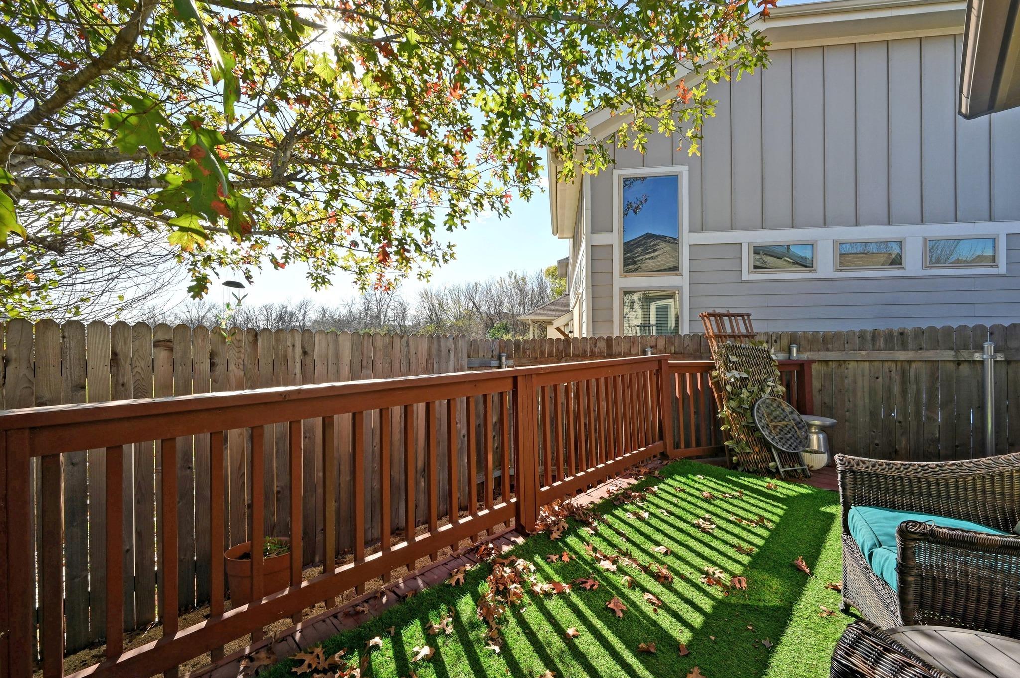 9515 Tanager Way, Austin, TX 78748