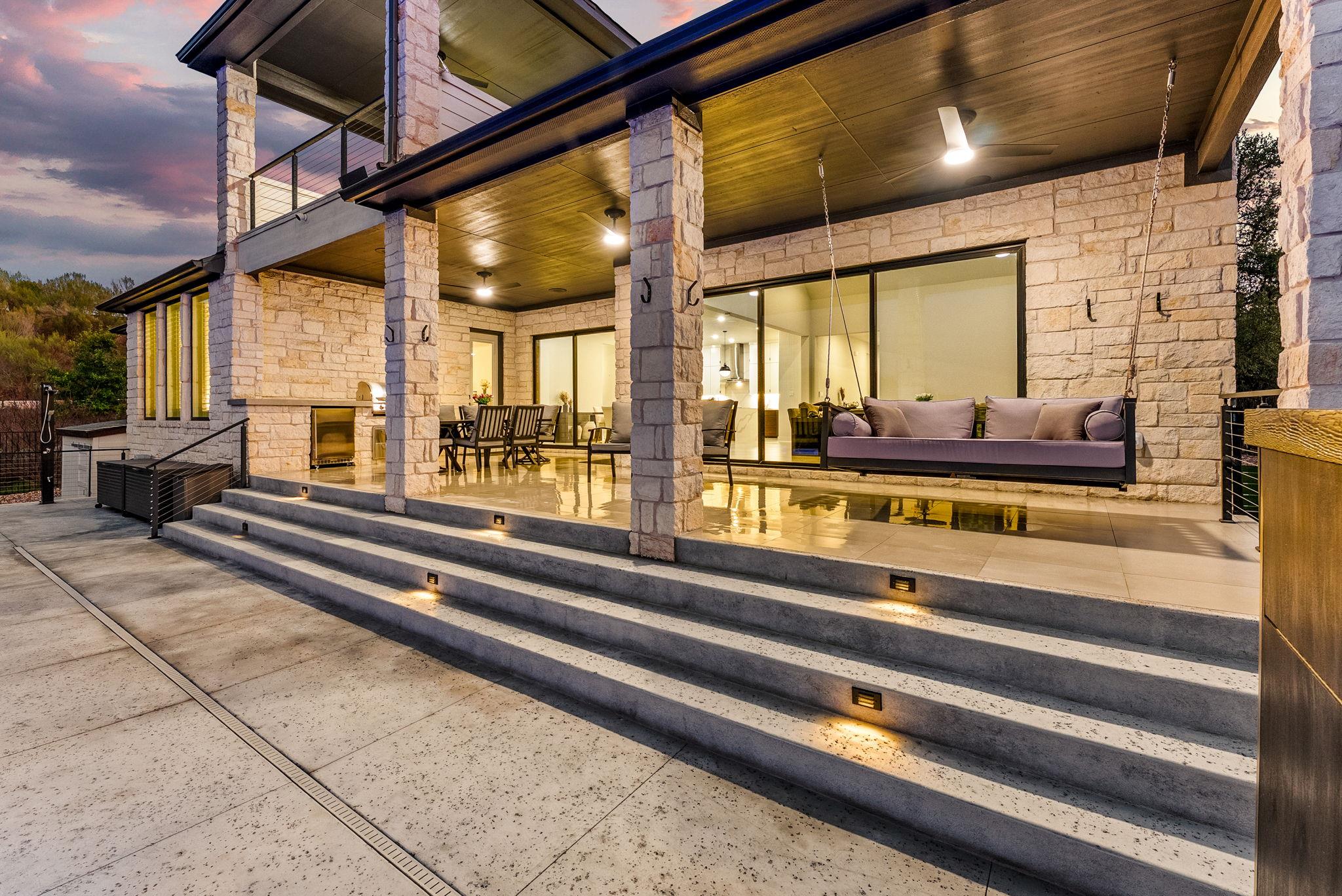 110 Riva Ridge Pl, Austin, TX 78737