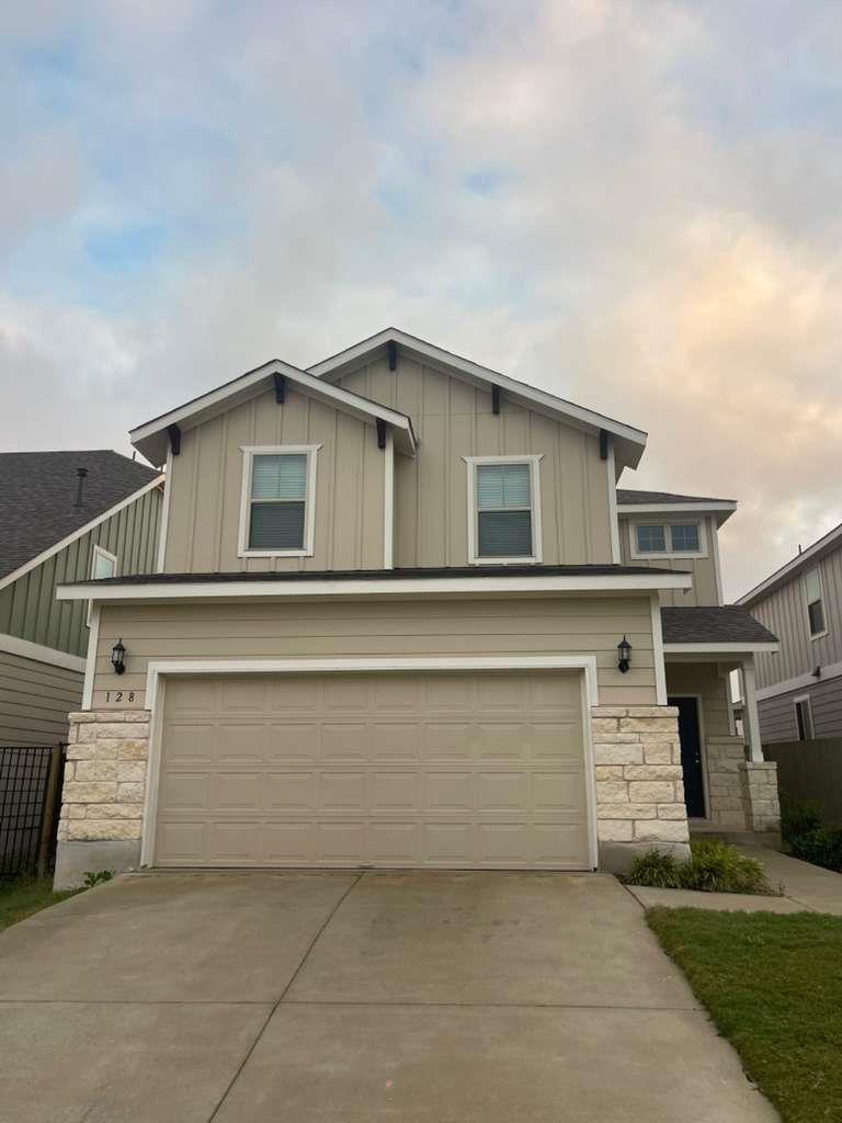 128 BANYON Dr, Liberty Hill, TX 78642