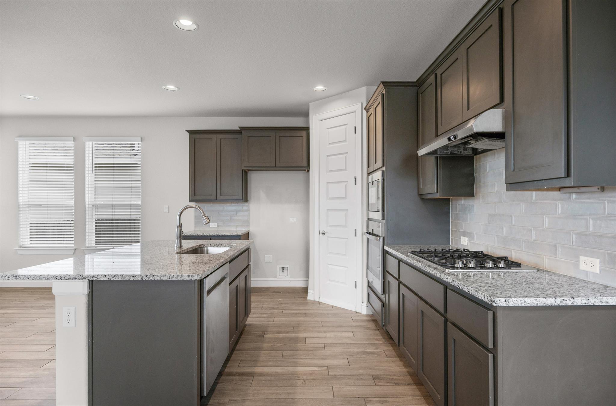 101 Stone Canyon Dr, Georgetown, TX 78628