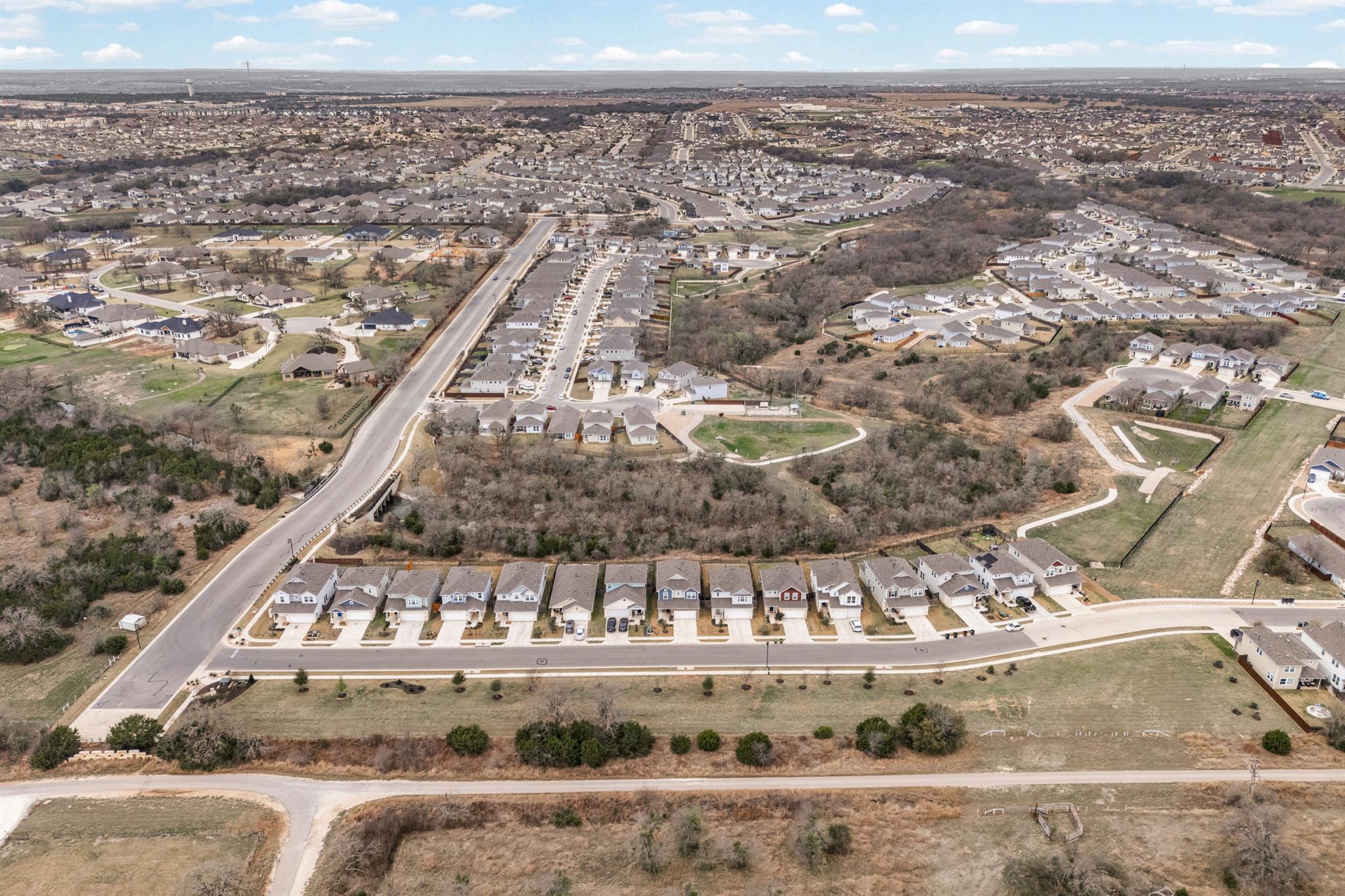 101 Stone Canyon Dr, Georgetown, TX 78628