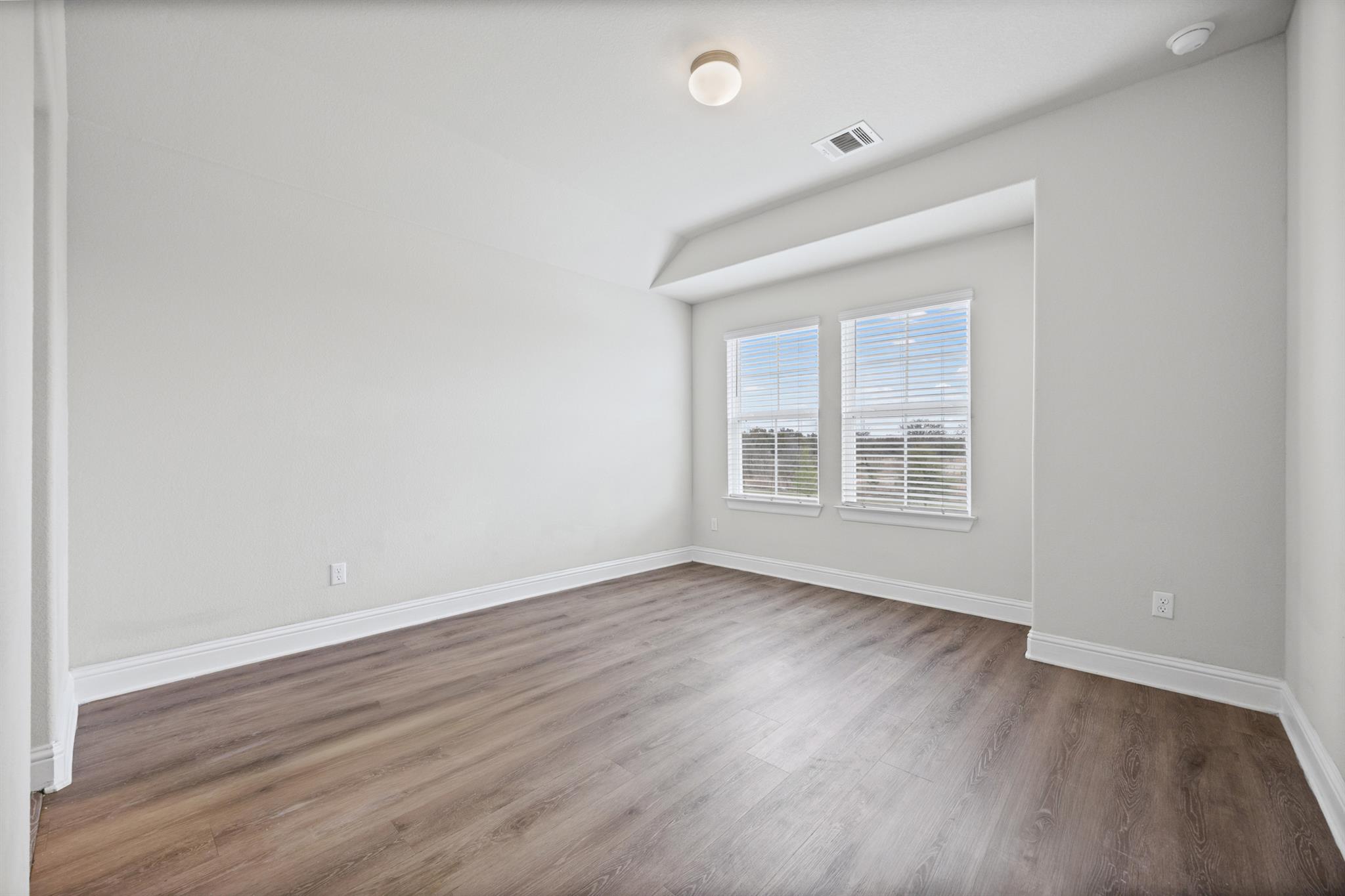 101 Stone Canyon Dr, Georgetown, TX 78628