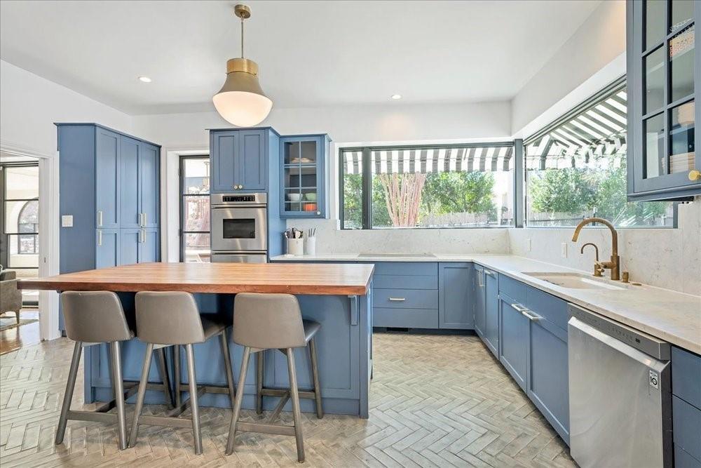 1508 Marshall Ln, Austin, TX 78703