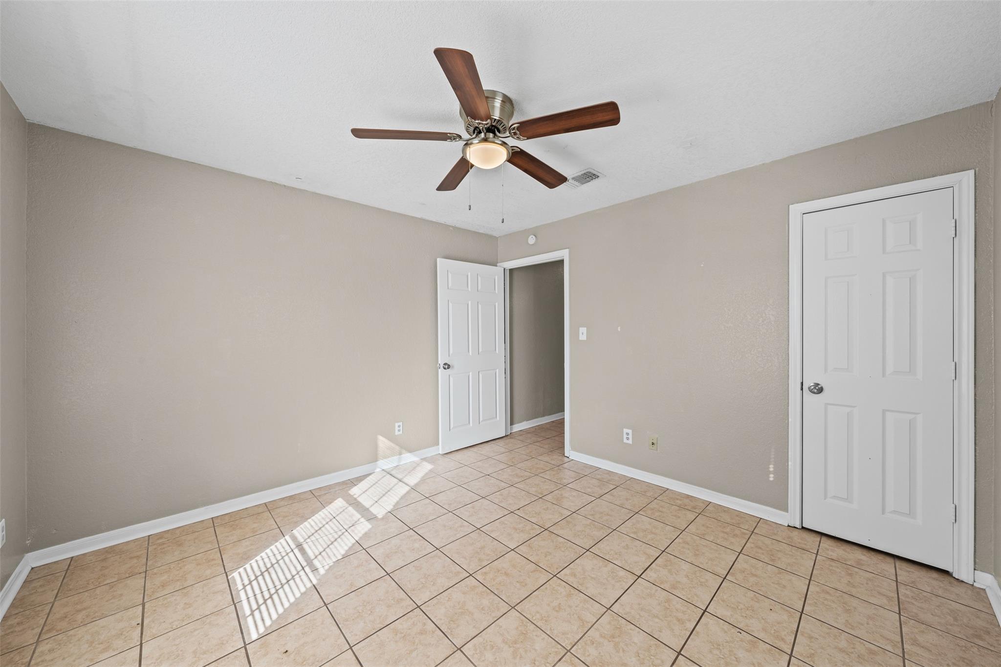 205 8th Street and 506-508 Avenue A, Moody, TX 76557