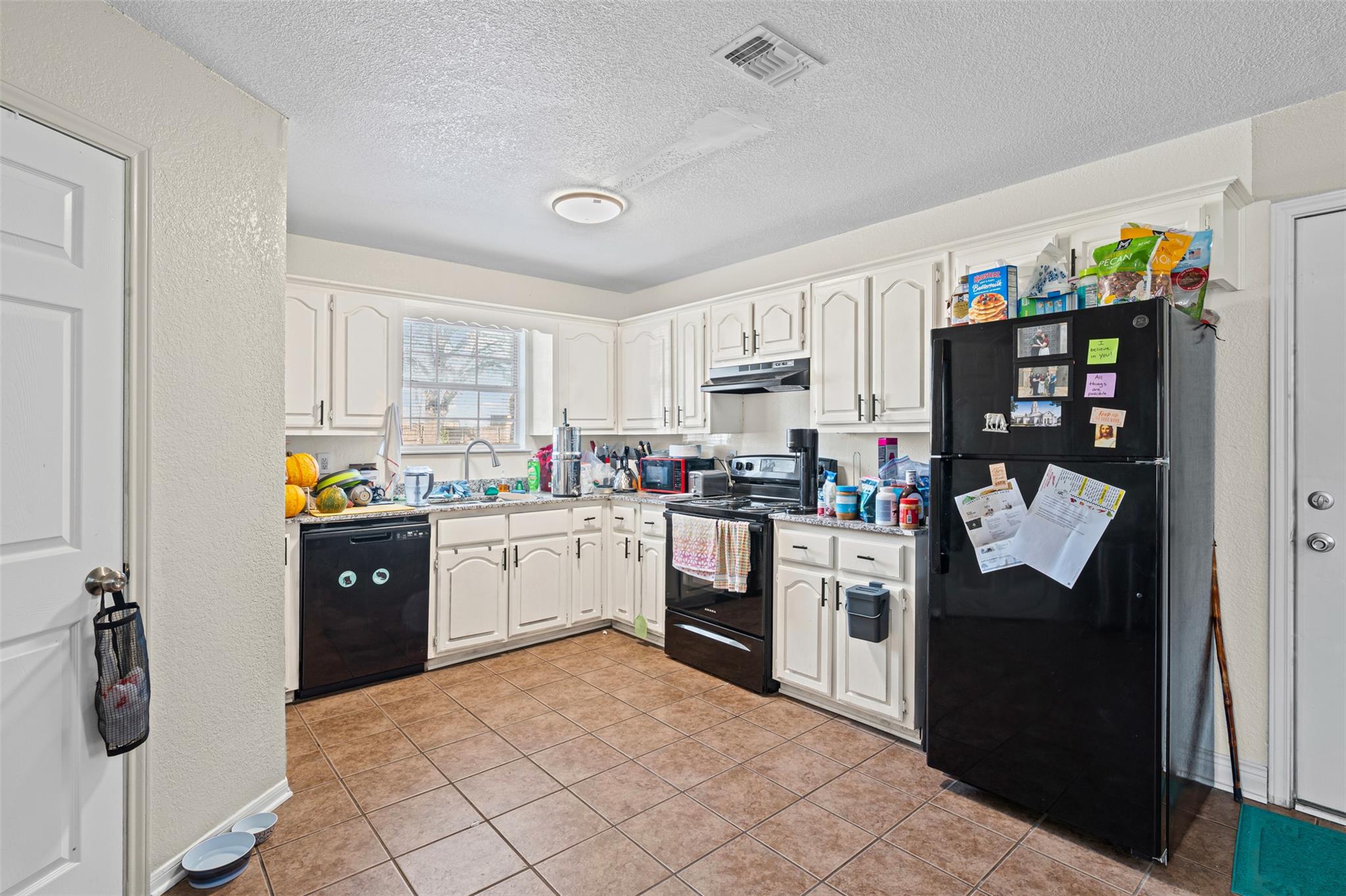 205 8th Street and 506-508 Avenue A, Moody, TX 76557