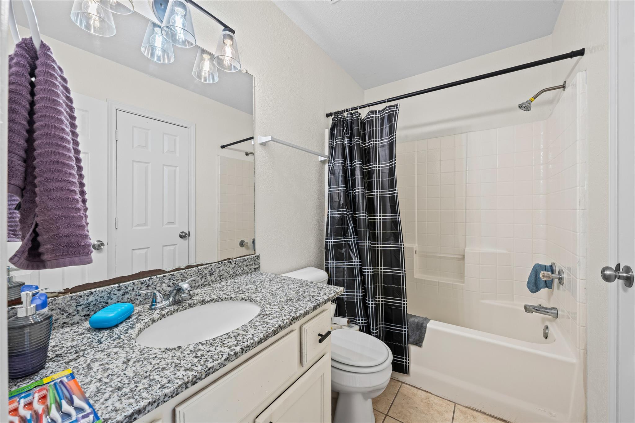 205 8th Street and 506-508 Avenue A, Moody, TX 76557