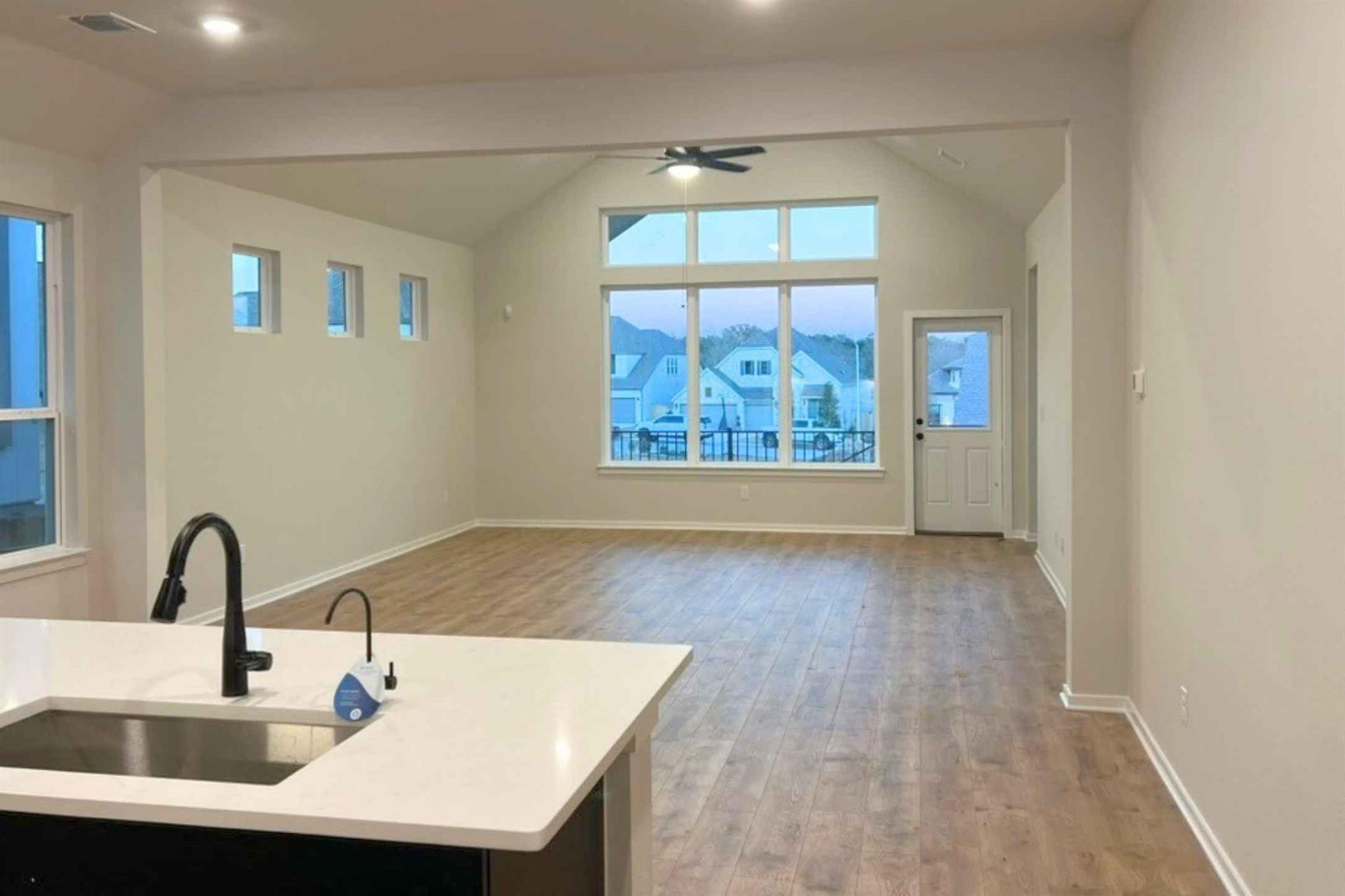 120 Pipe Cactus Pass, Georgetown, TX 78633