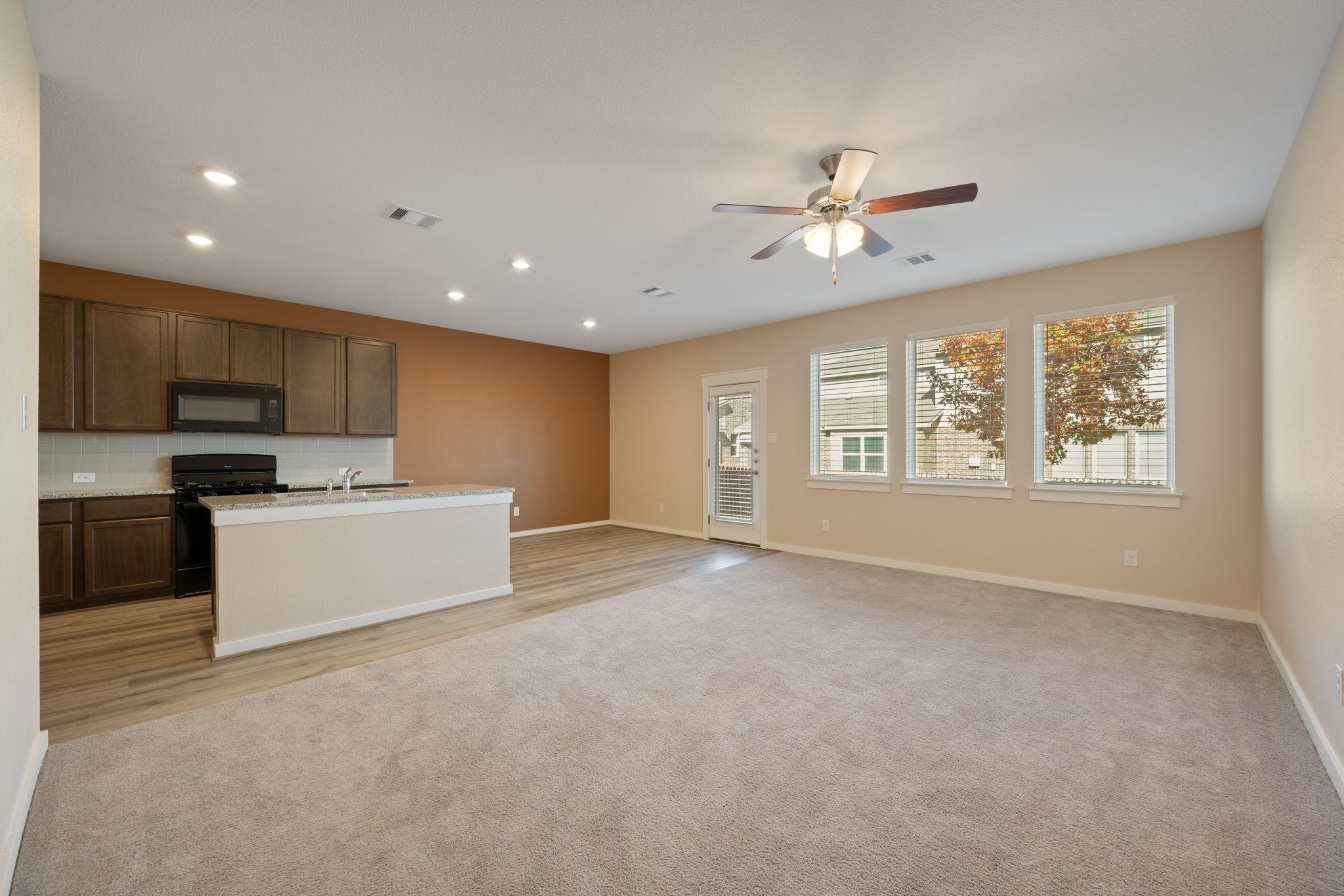 602 Knopper St # B, Pflugerville, TX 78660